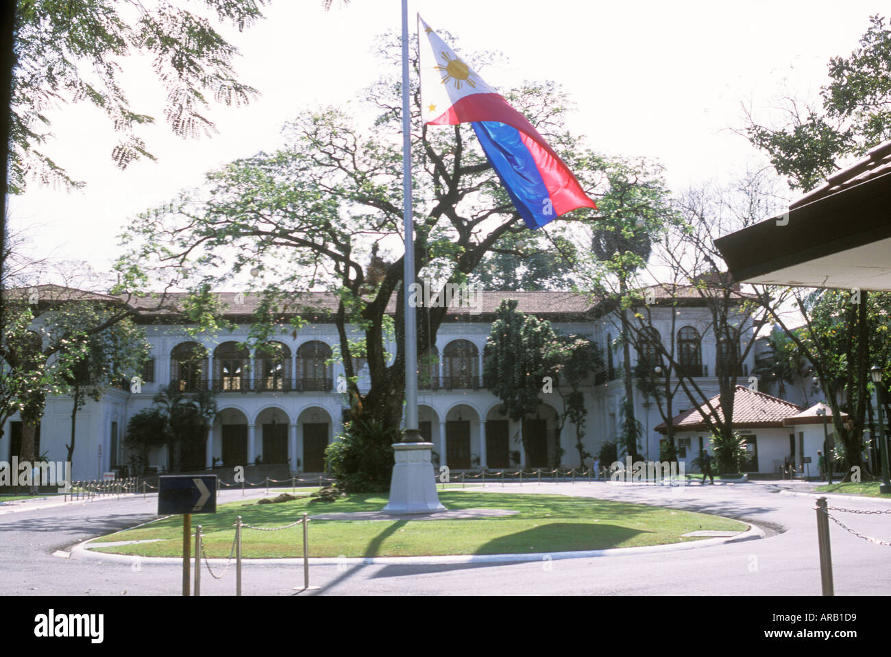 Palasyo Binansagan si Duterte na ‘One-Man Fake News Factory’